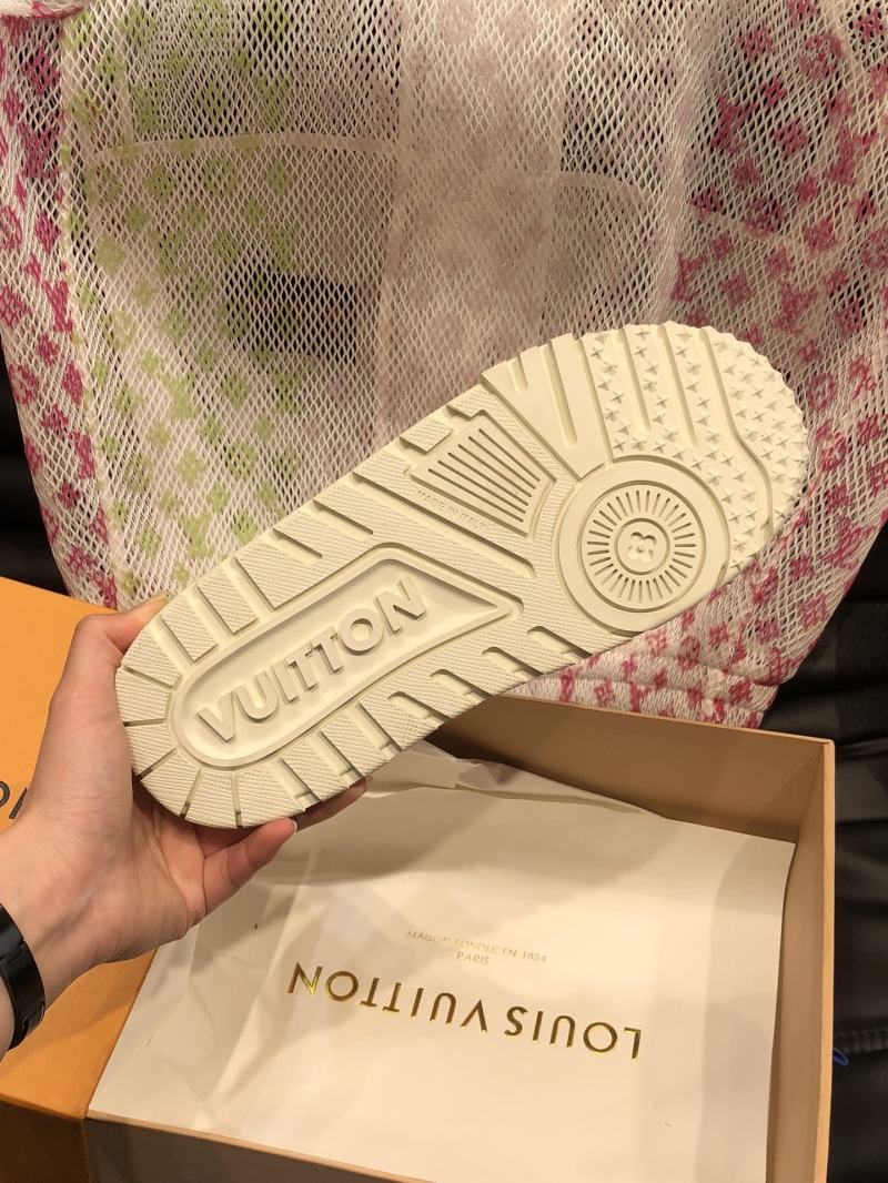 Louis Vuitton Sneakers